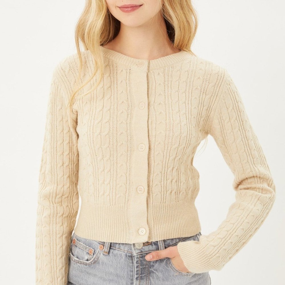 Women's Oatmeal Outware Buttoned Cable Knit Cardigan Long Sleeve Sweater NWT